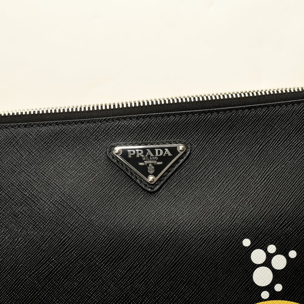 Authentic Prada Saffiano Whale Clutch – Model 2VH073 - Picture 6 of 8
